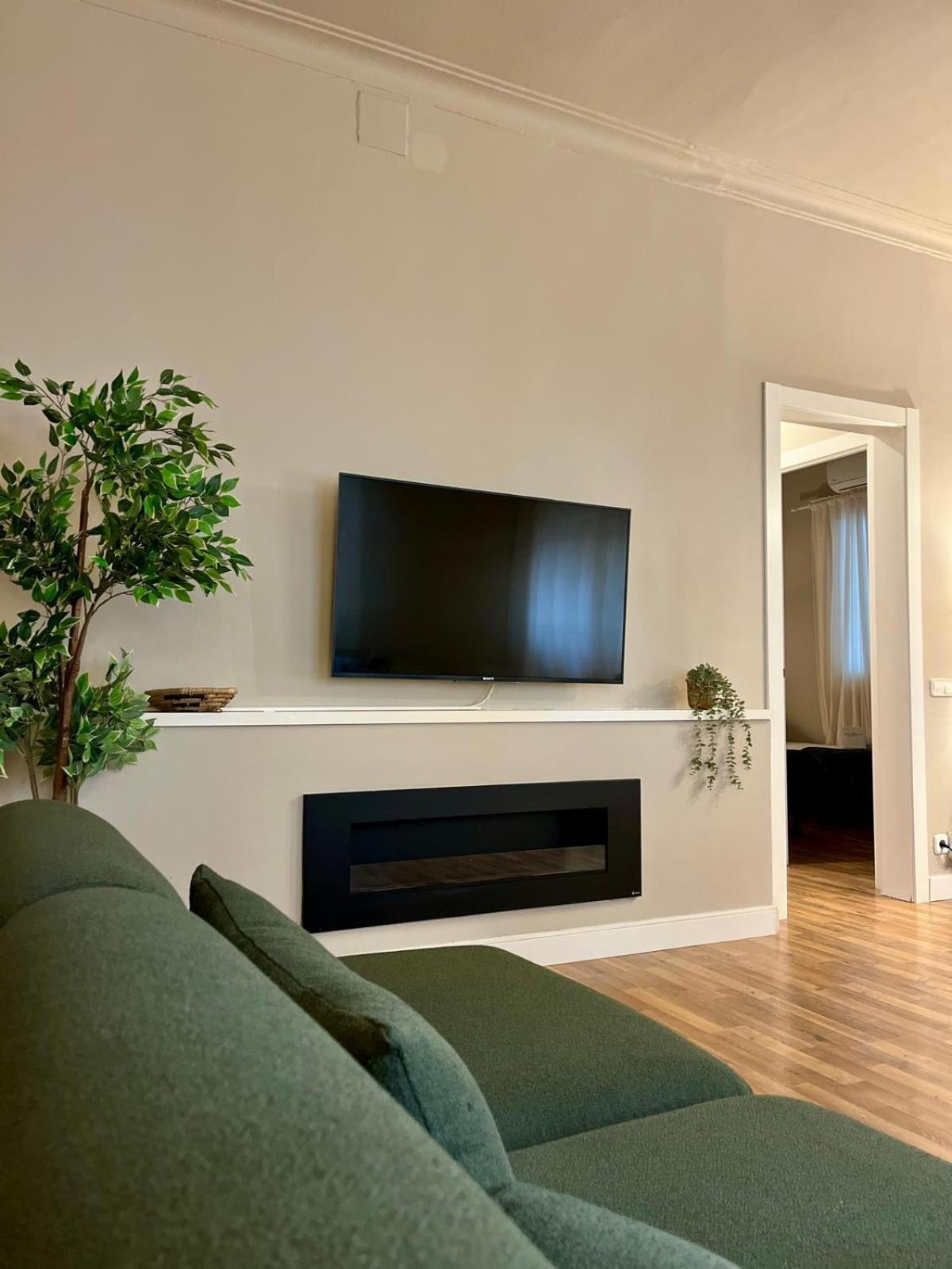 Sagrada Familia Secret Apartment Barcelona Ngoại thất bức ảnh