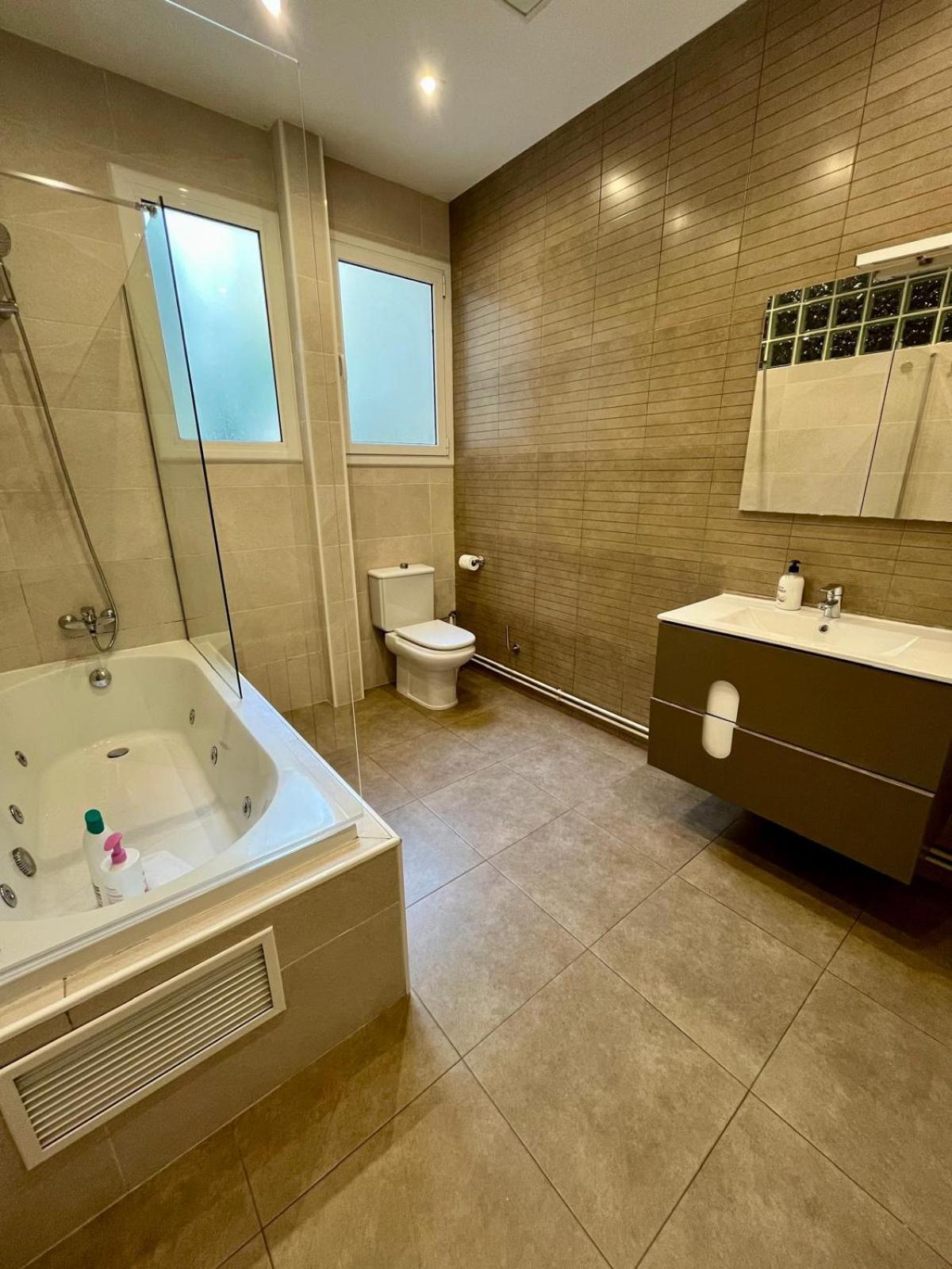 Sagrada Familia Secret Apartment Barcelona Ngoại thất bức ảnh